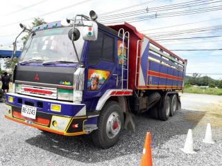 ขายรถดั้ม2เพลา MA เบรกใหญ่ 220เทอร์โบ เอกสารพร้อมโอน ราคา760,000 สนใจโทร 090-8588220คุณนะ 093-3258446คุณบิว